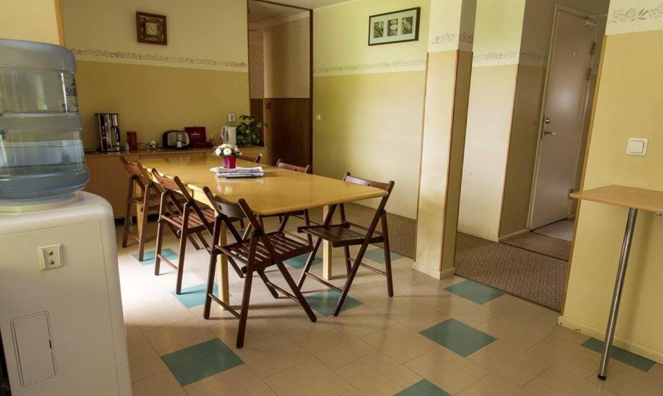 Vahe Guest House Пылтсамаа Экстерьер фото