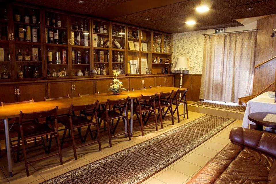 Vahe Guest House Пылтсамаа Экстерьер фото
